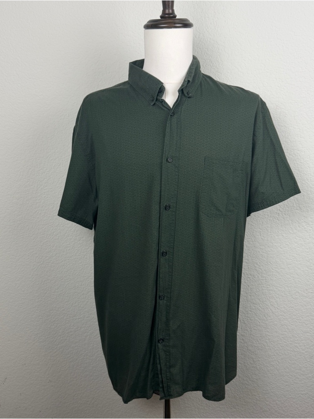 Billy Reid Men’s 100% cotton short sleeve button down / XL Dark Green